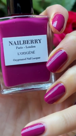 RaspberryHandwithBottle